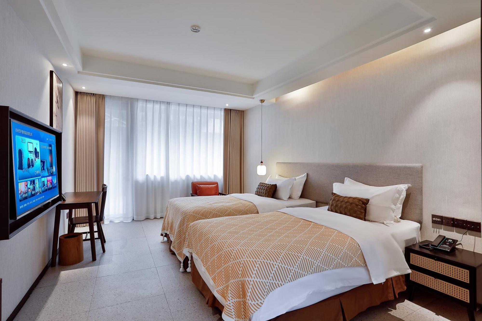 Yurong West Lake Cottage Resort Hotel Hangzhou Exterior photo